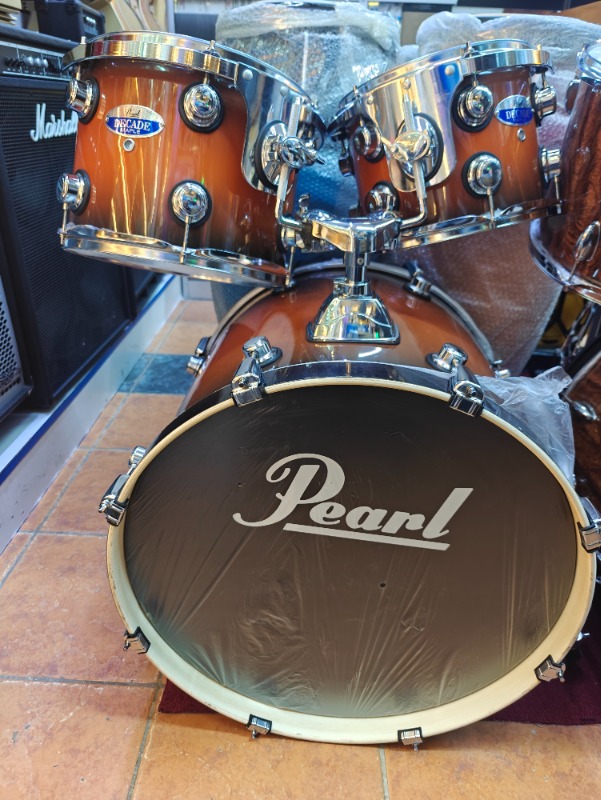Pearl decade maple 5 piece drumset